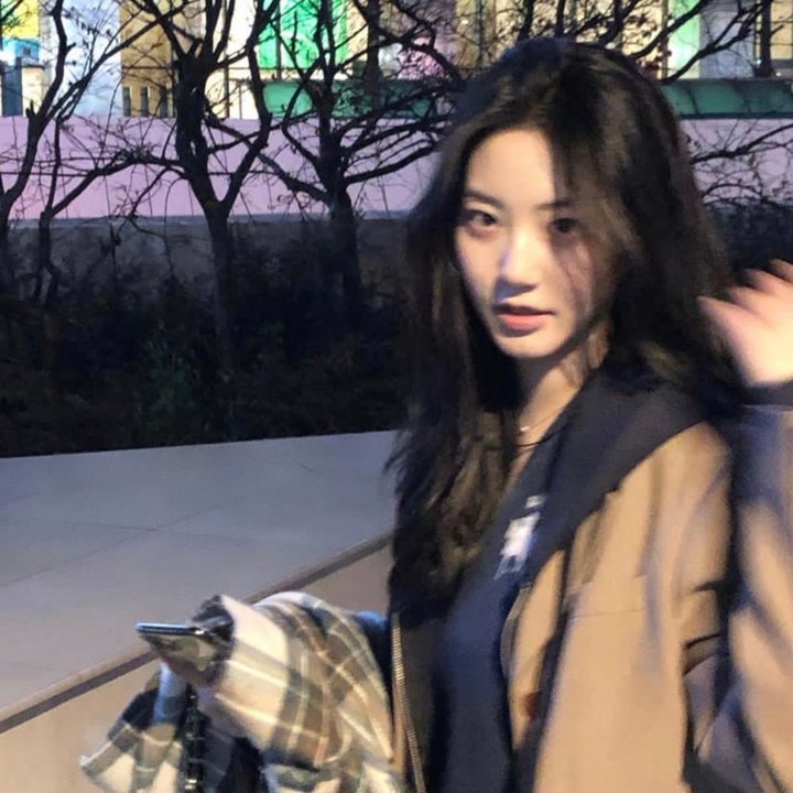 美女与液体人